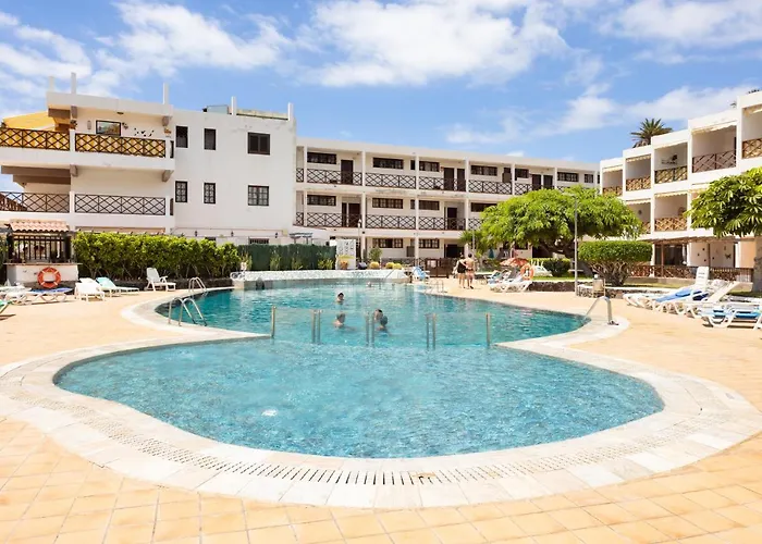 Playa De La Arena By Sydney Puerto de Santiago (Tenerife)